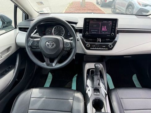 Used 2022 Toyota Corolla LE FWD image 18
