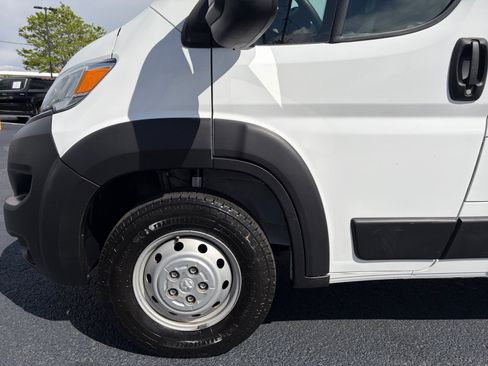 Used 2023 RAM ProMaster 2500 FWD image 10