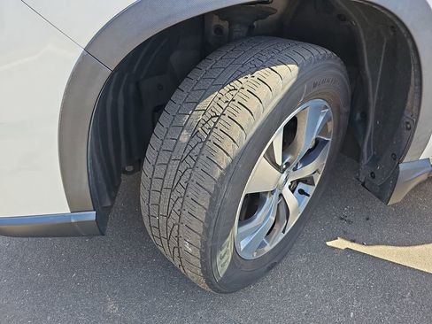 Used 2019 Subaru Ascent Premium image 28