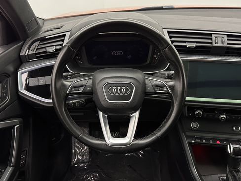 Used 2022 Audi Q3 2.0T Premium Plus image 22