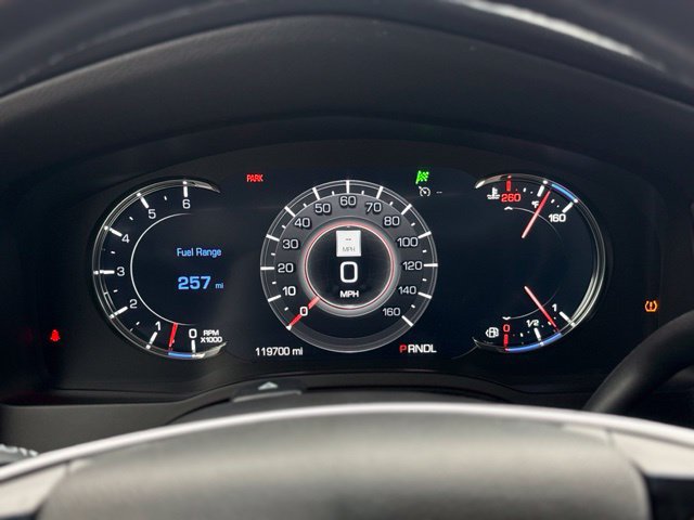 Used 2019 Cadillac Escalade Luxury AWD/4WD image 25