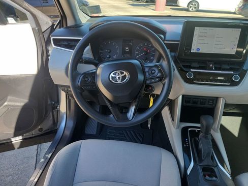 Certified 2024 Toyota Corolla Cross L image 19