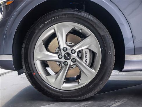 New 2026 Genesis GV70 2.5T image 13