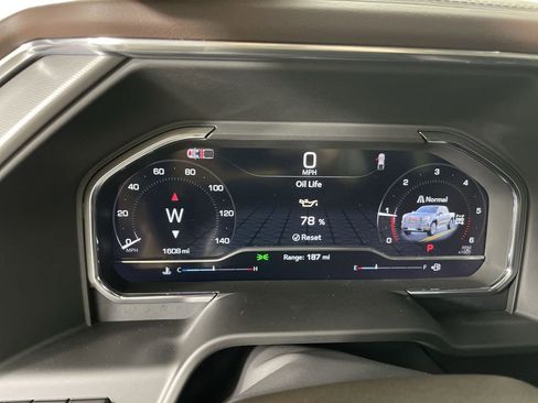 Used 2025 GMC Sierra 1500 Denali image 12