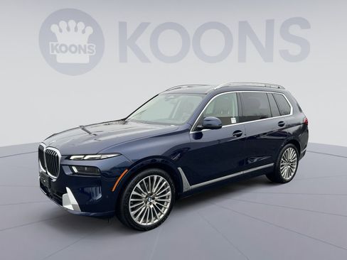 Used 2023 BMW X7 xDrive40i w/ Executive Package image 1