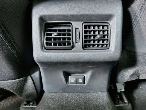Used 2025 Toyota Camry LE FWD image 31