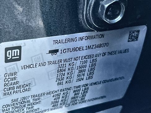 Used 2021 GMC Sierra 1500 SLT w/ SLT Premium Package image 27