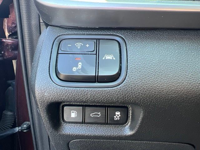 Used 2019 Kia Optima LX FWD image 10