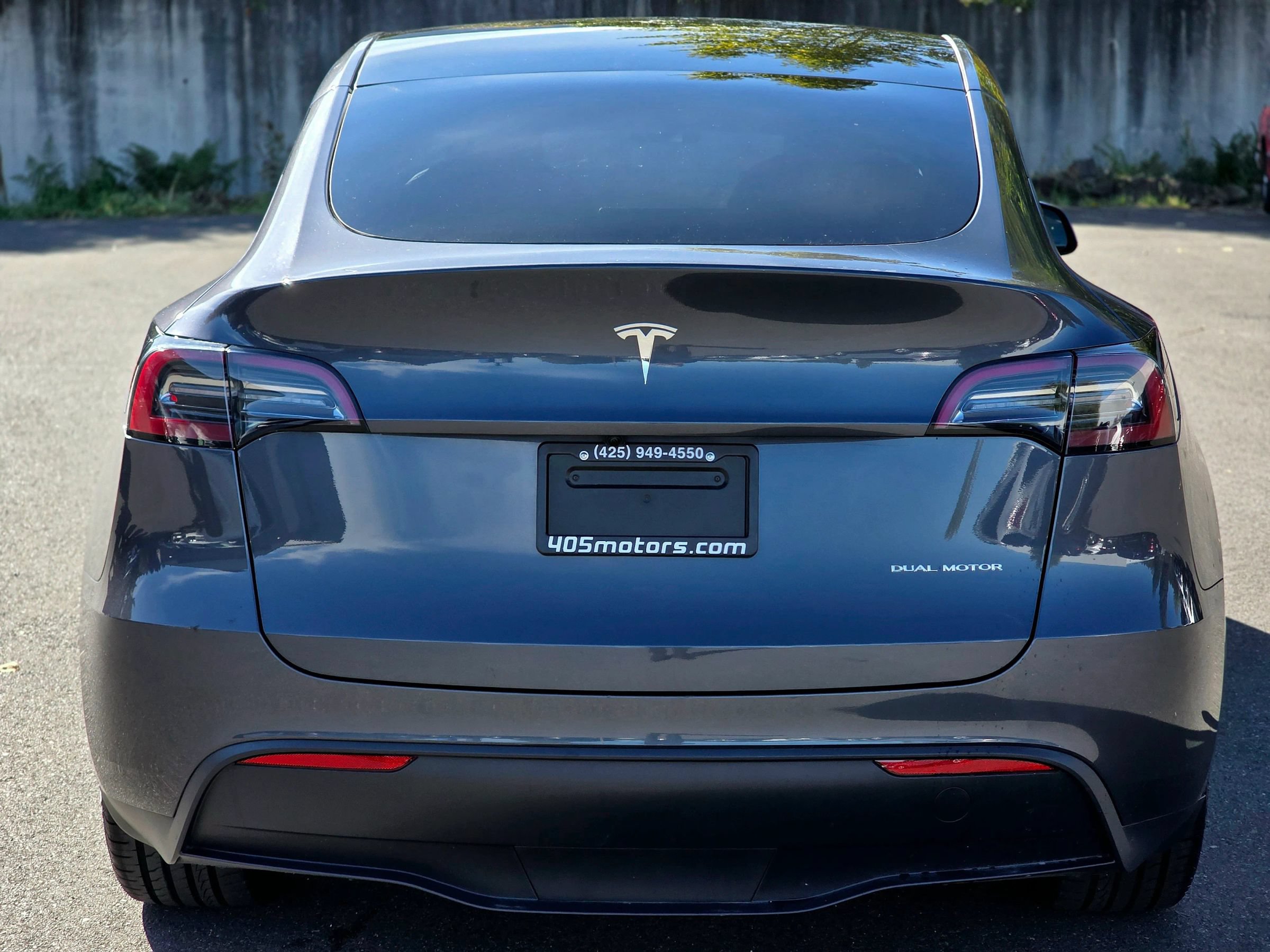 Used 2023 Tesla Model Y Long Range AWD/4WD image 13