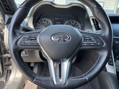 Used 2020 INFINITI Q60 3.0t Luxe RWD image 24