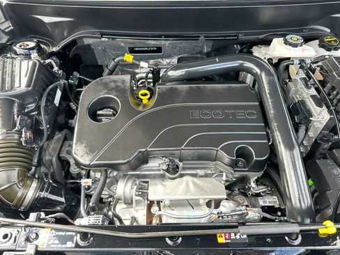 Used 2024 Chevrolet Equinox LS w/ Midnight Edition image 29