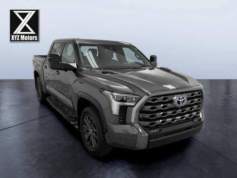 Used 2022 Toyota Tundra Platinum AWD/4WD image 7