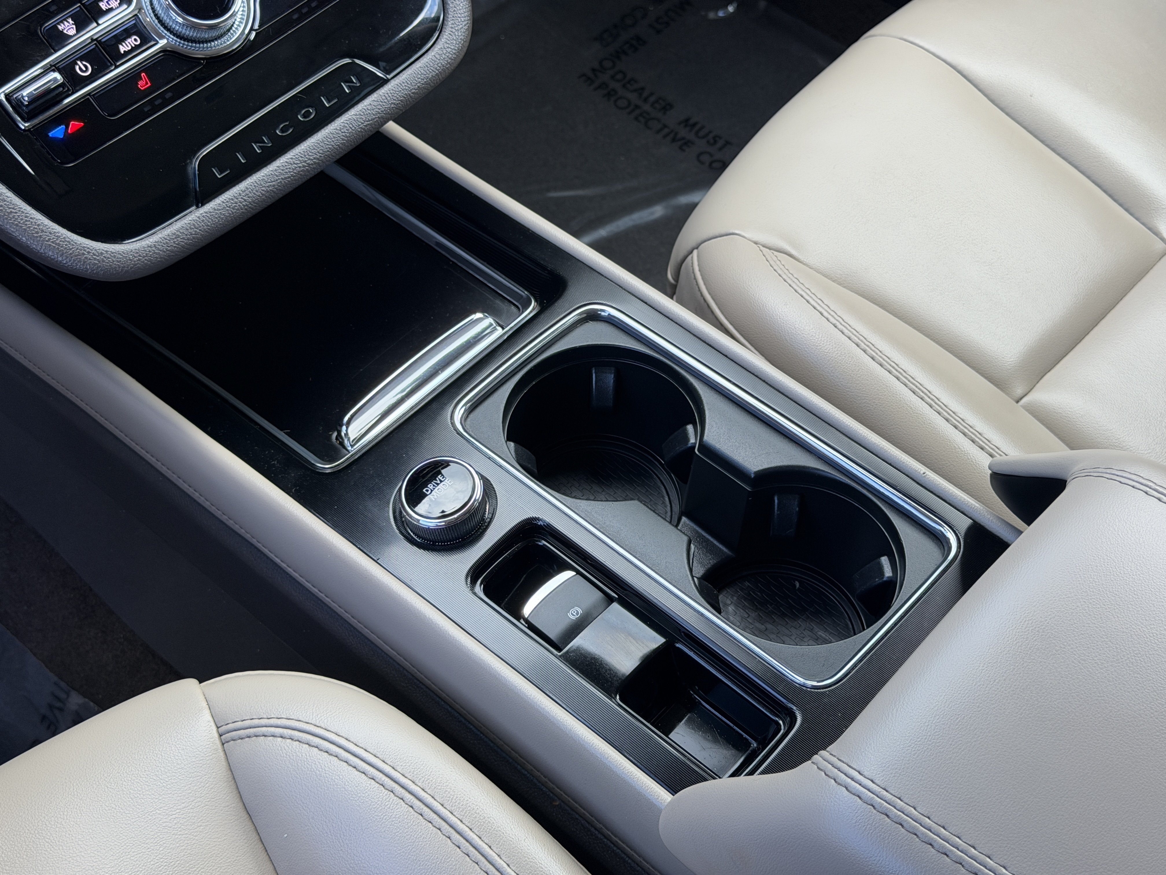 Used 2021 Lincoln Corsair FWD image 25