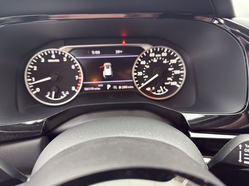 Certified 2022 Nissan Pathfinder SL image 9