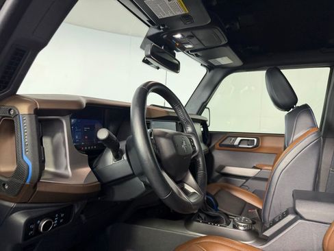 Used 2023 Ford Bronco Outer Banks w/ Sasquatch Package image 25