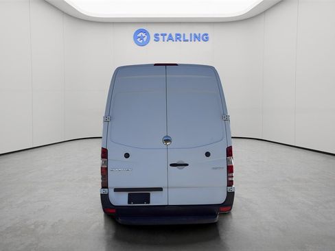 Used 2017 Freightliner Sprinter 2500 image 7