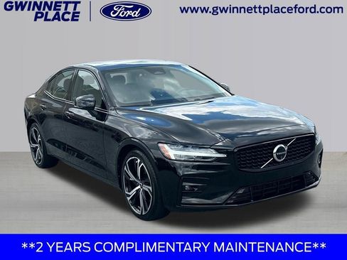 Used 2024 Volvo S60 B5 Plus FWD image 3