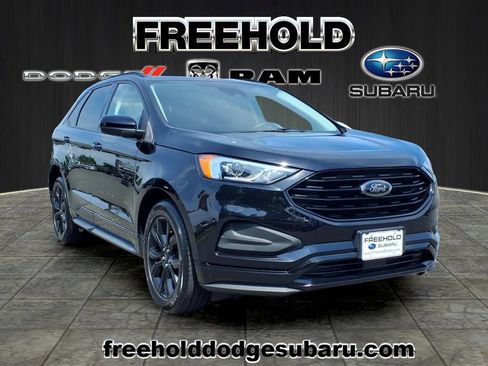 Used 2022 Ford Edge SE w/ Black Appearance Package AWD/4WD image 1