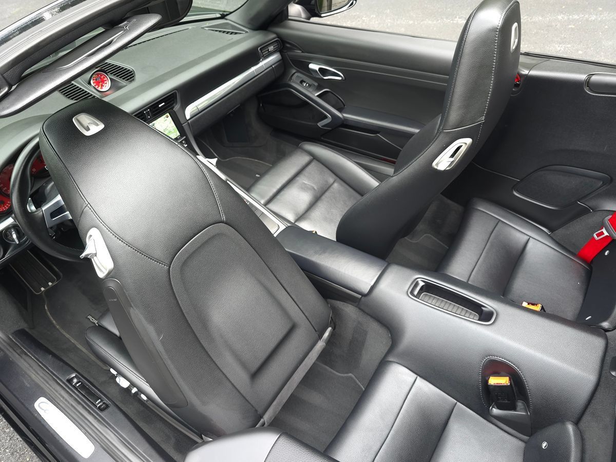 Used 2015 Porsche 911 Carrera 4S AWD/4WD image 20