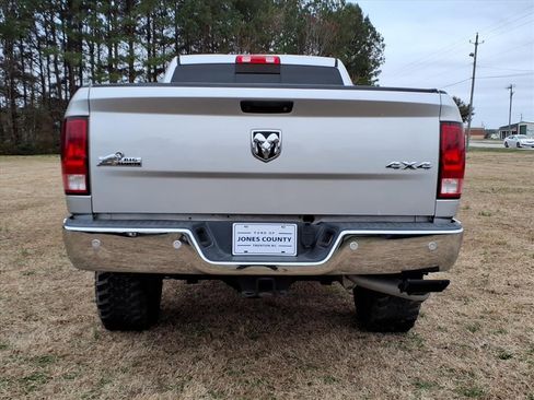 Used 2018 RAM 2500 Big Horn image 3