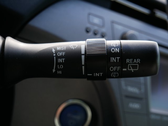Used 2012 Toyota Prius Three FWD image 25