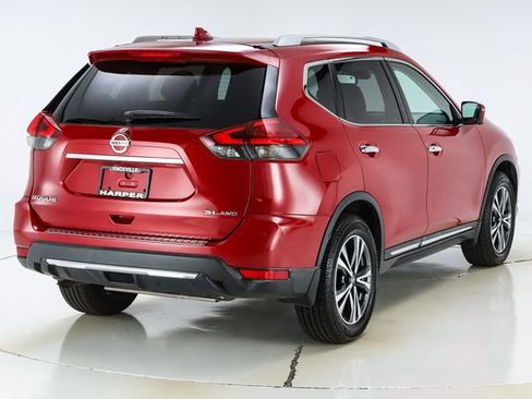 Used 2017 Nissan Rogue SL w/ SL Premium Package AWD/4WD image 12