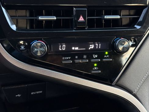 Used 2024 Toyota Camry SE FWD image 28