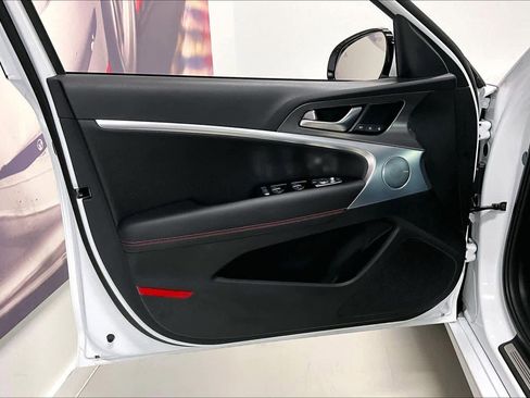 Used 2024 Genesis G70 2.5T w/ Sport Prestige Package image 24