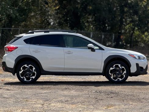 Used 2021 Subaru Crosstrek 2.5i Limited w/ Moonroof Package 2 AWD/4WD image 8