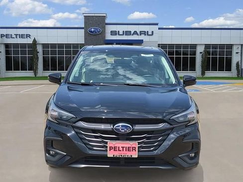 Used 2025 Subaru Legacy Limited AWD/4WD image 2