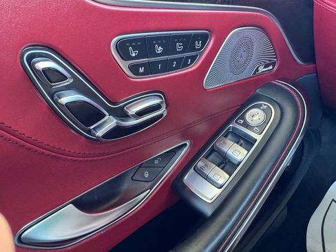 Used 2017 Mercedes-Benz S 550 Cabriolet image 22
