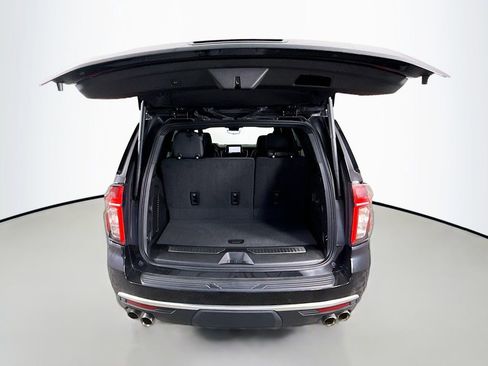 Used 2024 Chevrolet Tahoe High Country w/ Premium Package image 29