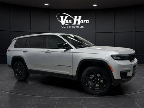 New 2025 Jeep Grand Cherokee L Limited w/ Luxury Tech Group II image 43