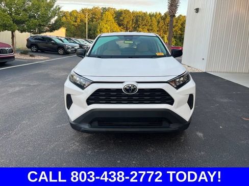 Used 2022 Toyota RAV4 LE FWD image 36