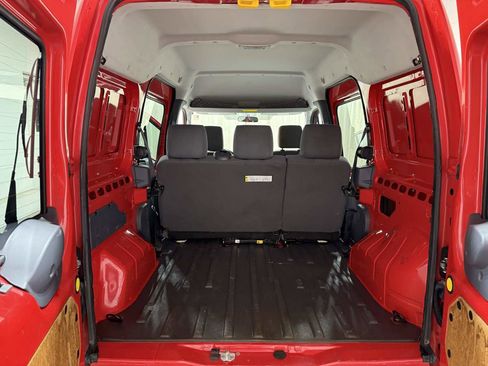 Used 2010 Ford Transit Connect XLT image 20