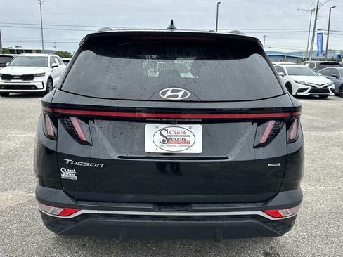Used 2022 Hyundai Tucson SEL w/ Convenience + Premium Package AWD/4WD image 4