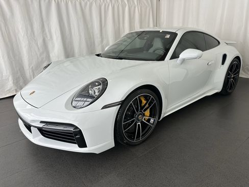 Certified 2021 Porsche 911 Turbo S image 1