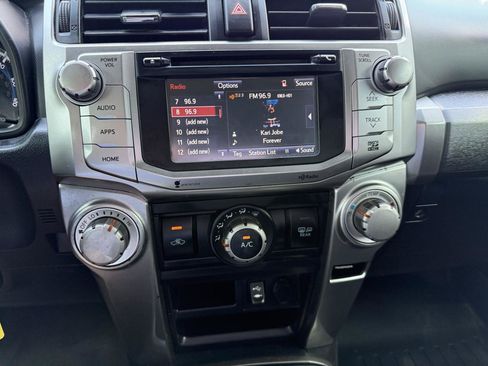 Used 2014 Toyota 4Runner SR5 RWD image 30