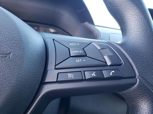 Used 2025 Nissan Altima 2.5 S image 30