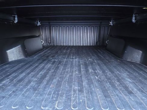 Used 2023 Toyota Tacoma TRD Off-Road image 32