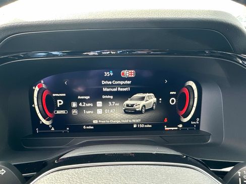 New 2026 Nissan Pathfinder SL w/ SL Premium Package (P04) AWD/4WD image 39
