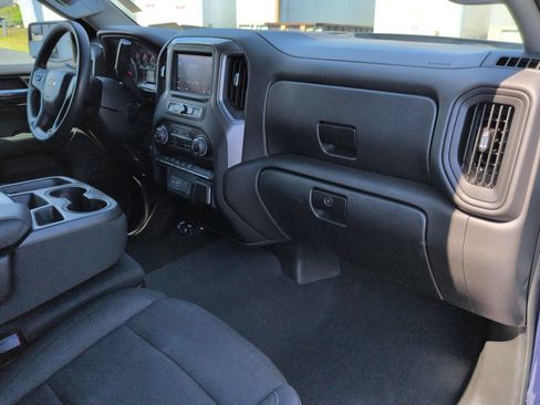 Certified 2022 Chevrolet Silverado 1500 Custom AWD/4WD image 29