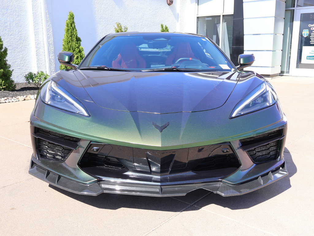 Used 2024 Chevrolet Corvette Stingray Preferred Cpe RWD image 3