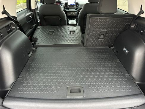 Used 2023 Ford Bronco Sport Badlands image 17