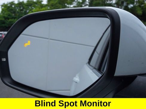 Used 2020 Volkswagen Atlas Cross Sport SE w/ Panoramic Sunroof Package AWD/4WD image 15