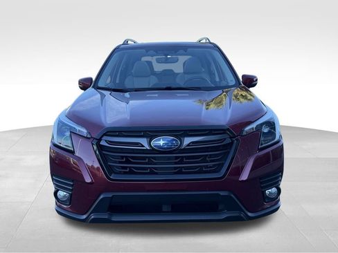 Used 2023 Subaru Forester Limited image 8