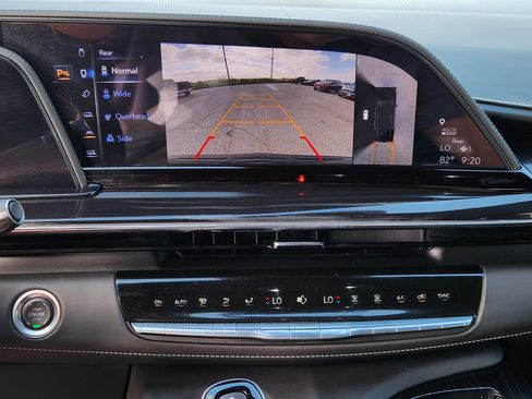 Used 2024 Cadillac Escalade ESV V w/ LPO, ONYX Package AWD/4WD image 19