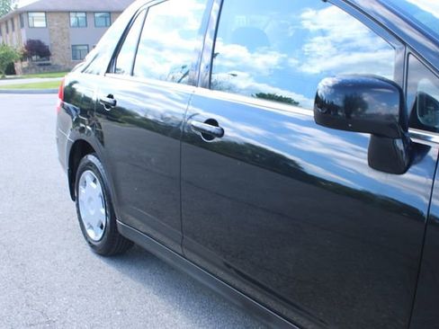 Used 2008 Nissan Versa 1.8 S w/ PWR Pkg FWD image 39
