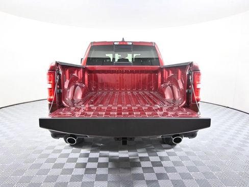 Used 2025 RAM 1500 Big Horn AWD/4WD image 6