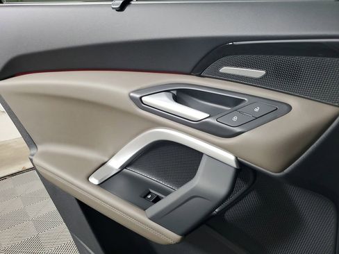 New 2025 Audi Q5 Premium Plus image 18